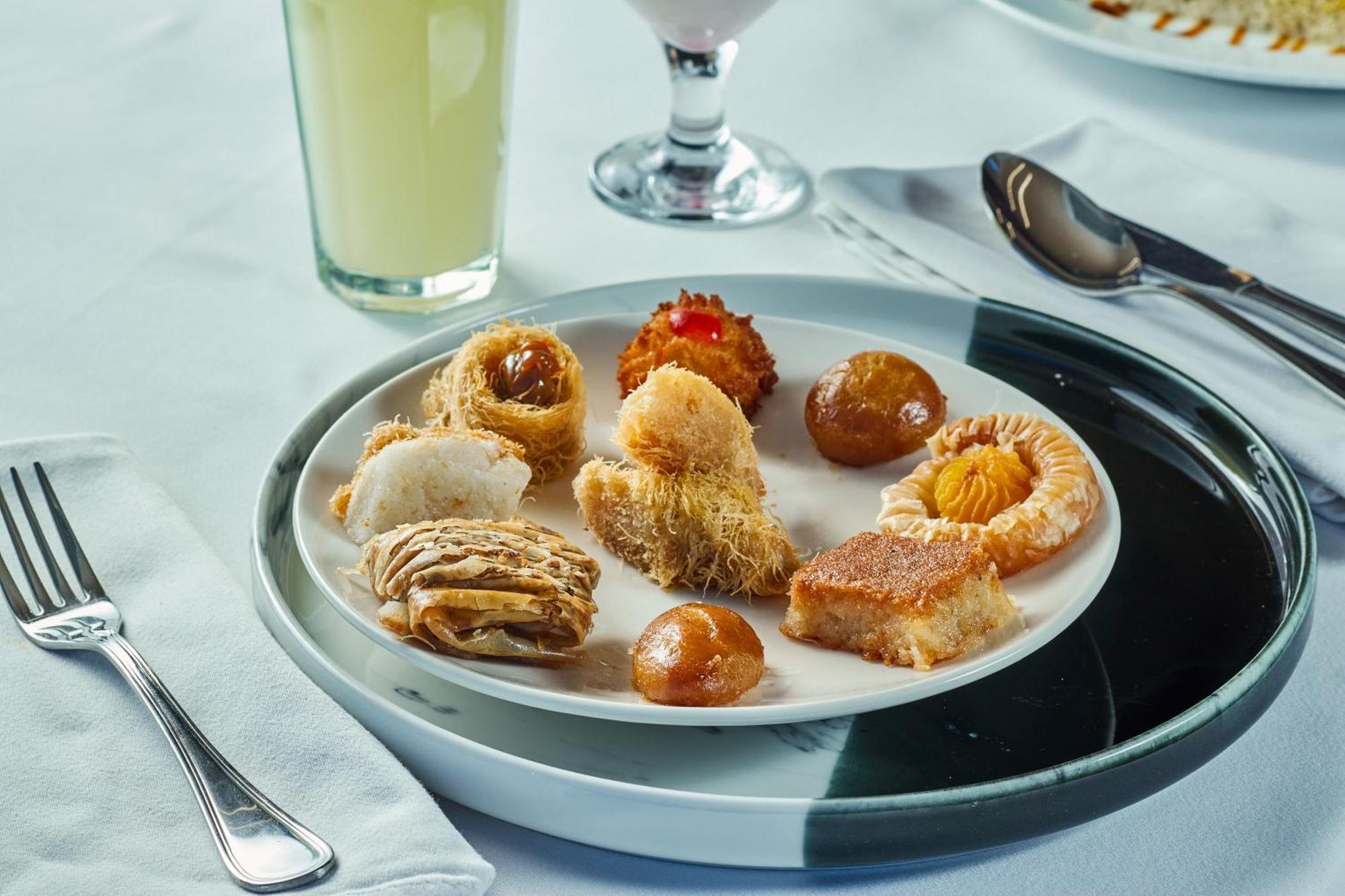 Al Fanar Azur Hotel Suwhaj 外观 照片